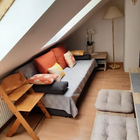 Apartma Vrh Lesce (Upper Carniola)